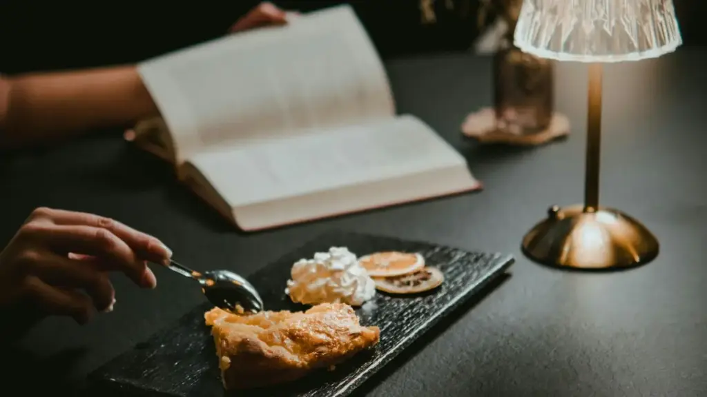 O‘zbek kontent yaratuvchilari uchun amaliy yo‘l-yo‘riq: Line va boshqa messenjerlarda Rossiya brendlari bilan aloqaga kirishish, micro-creator seeding kampaniyalariga qanday qo‘shilish va xavfsiz yondashuvlar.