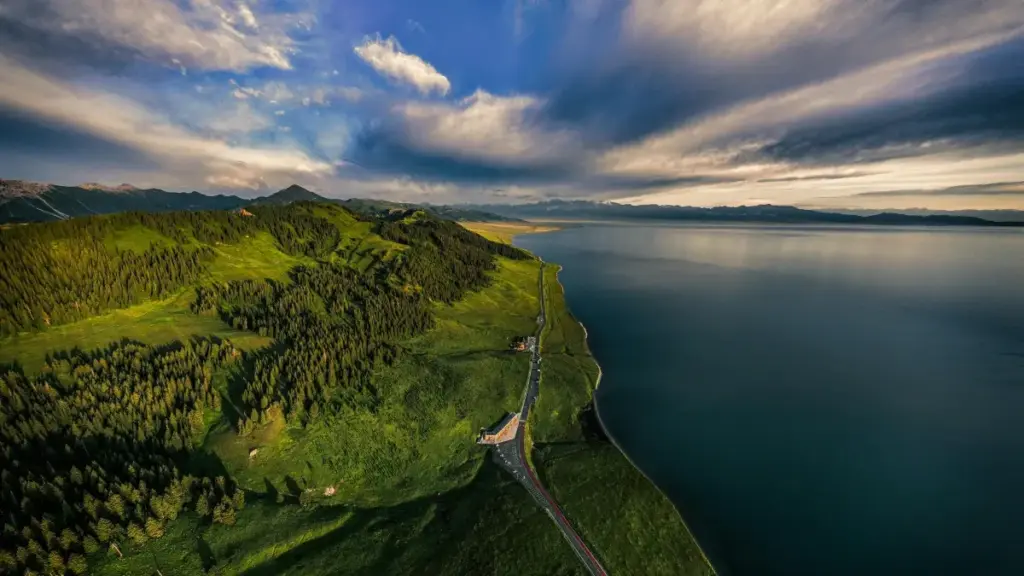 Lazada imkoniyatlari va 2026 marketing trendlariga asoslanib, O‘zbekistonli creatorlar uchun Bosniya va Gersegovina brendlariga sovg‘a/ giveaway takliflari orqali yetib borish strategiyalari.